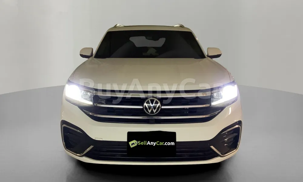 Vehicle photo 1