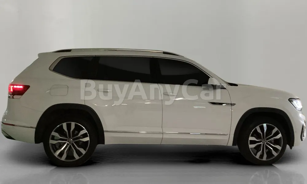 Vehicle photo 3