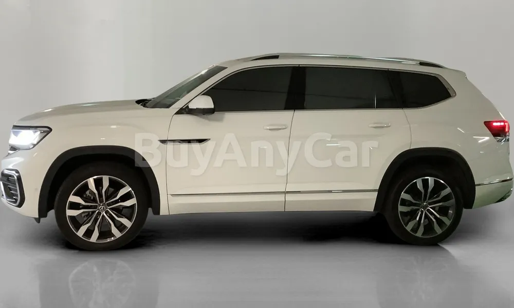 Vehicle photo 4