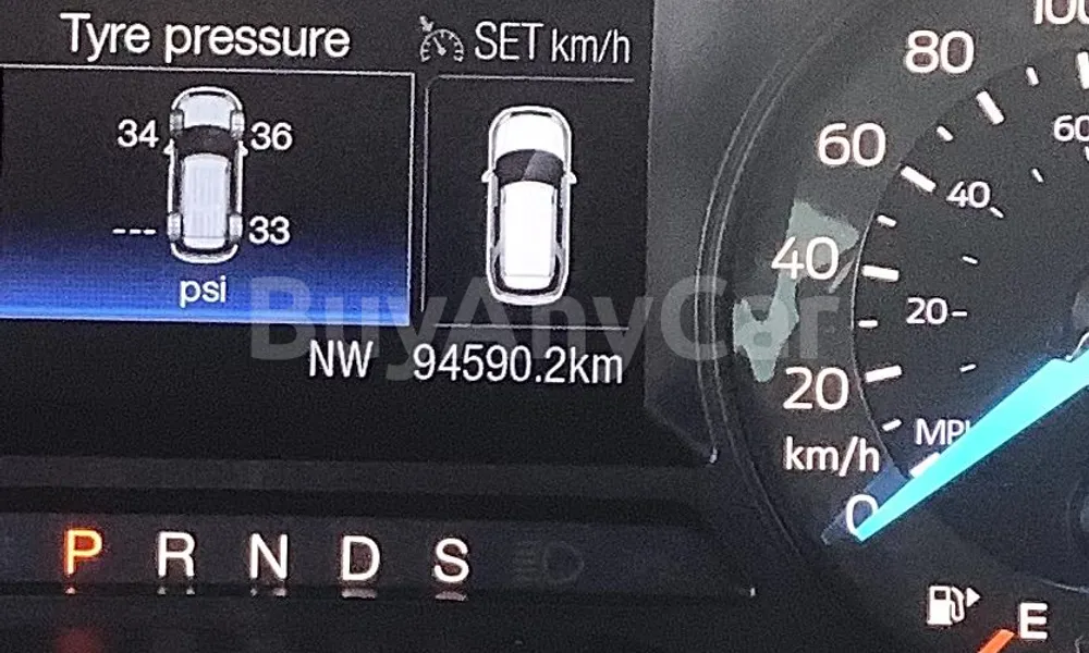 Vehicle photo 5