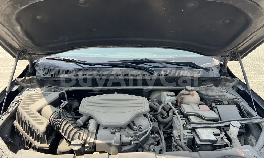 Vehicle photo 6