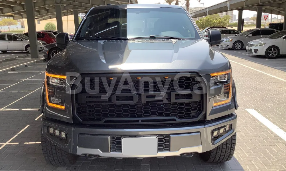 Vehicle photo 1