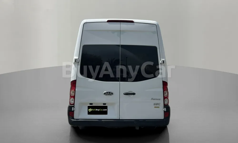 Vehicle photo 2