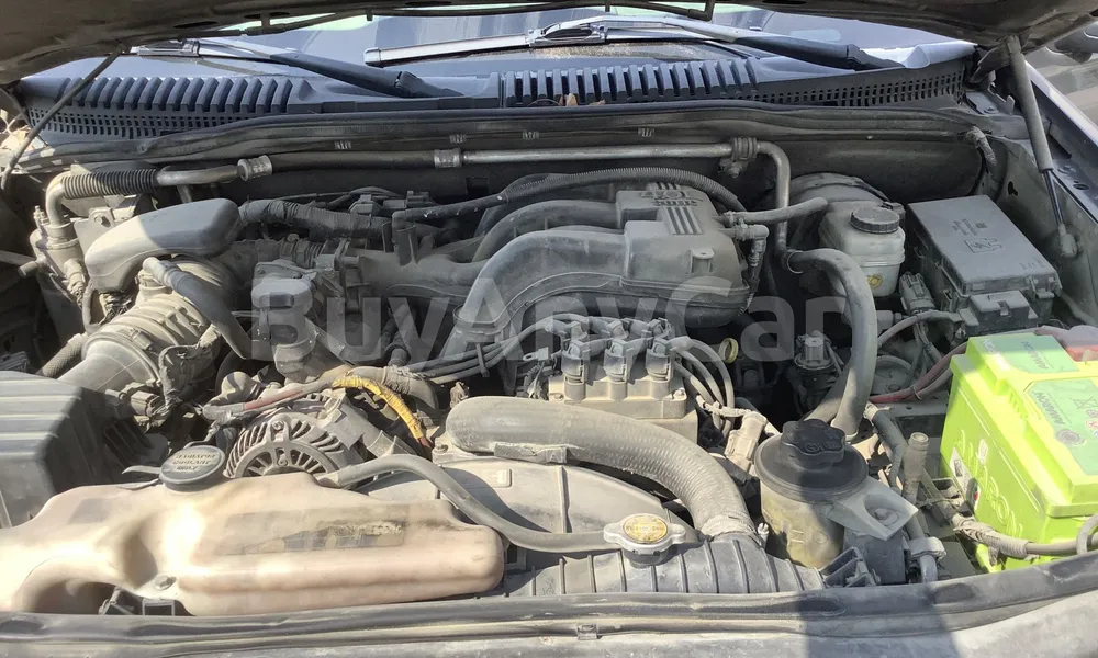 Vehicle photo 7