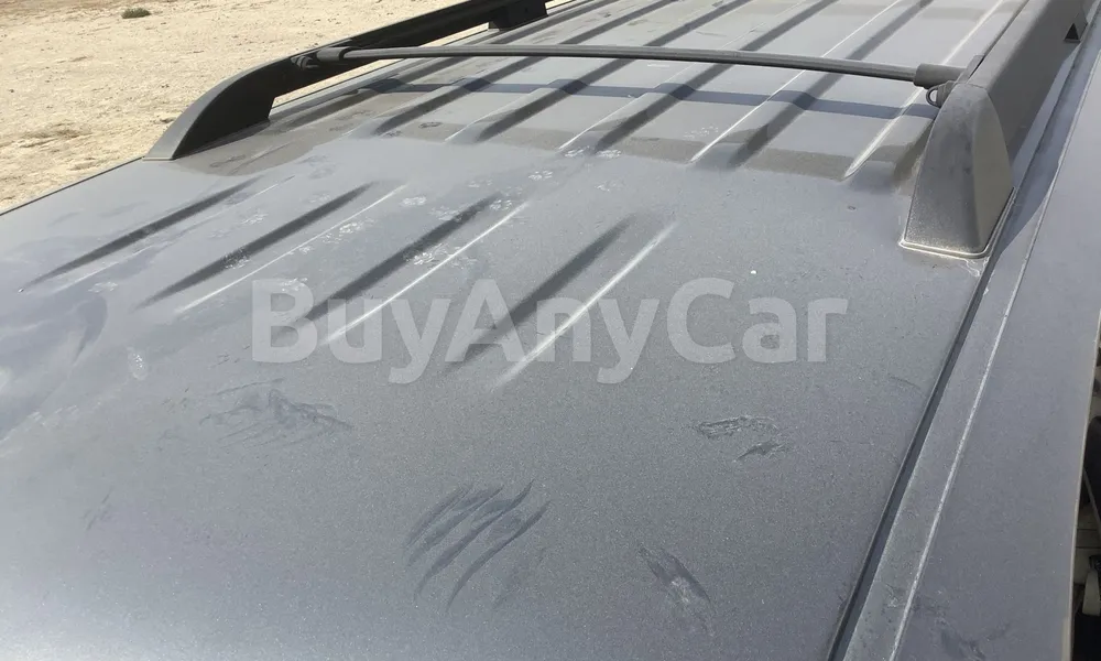 Vehicle photo 6