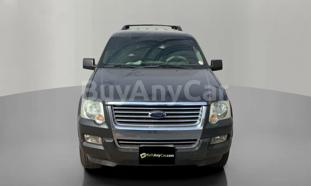 Vehicle photo 1