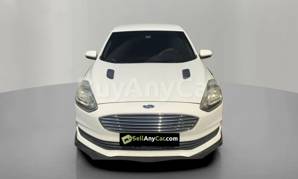 Vehicle photo 1