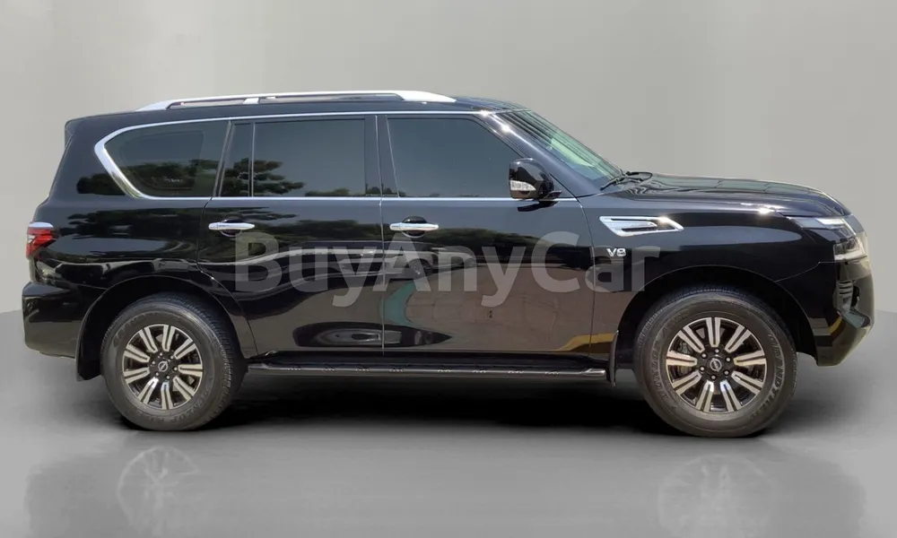 Vehicle photo 3