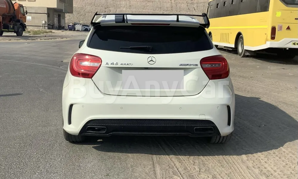 Vehicle photo 2