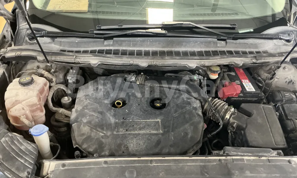 Vehicle photo 7