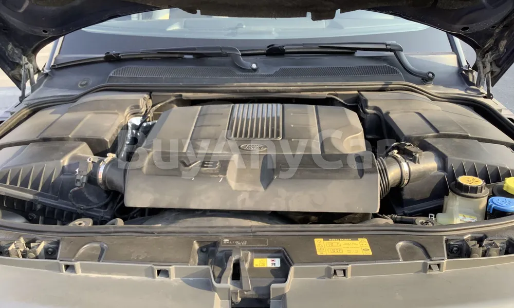 Vehicle photo 6