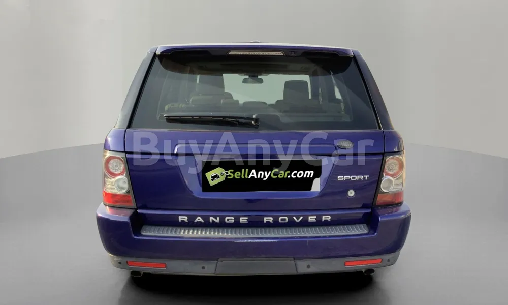 Vehicle photo 2