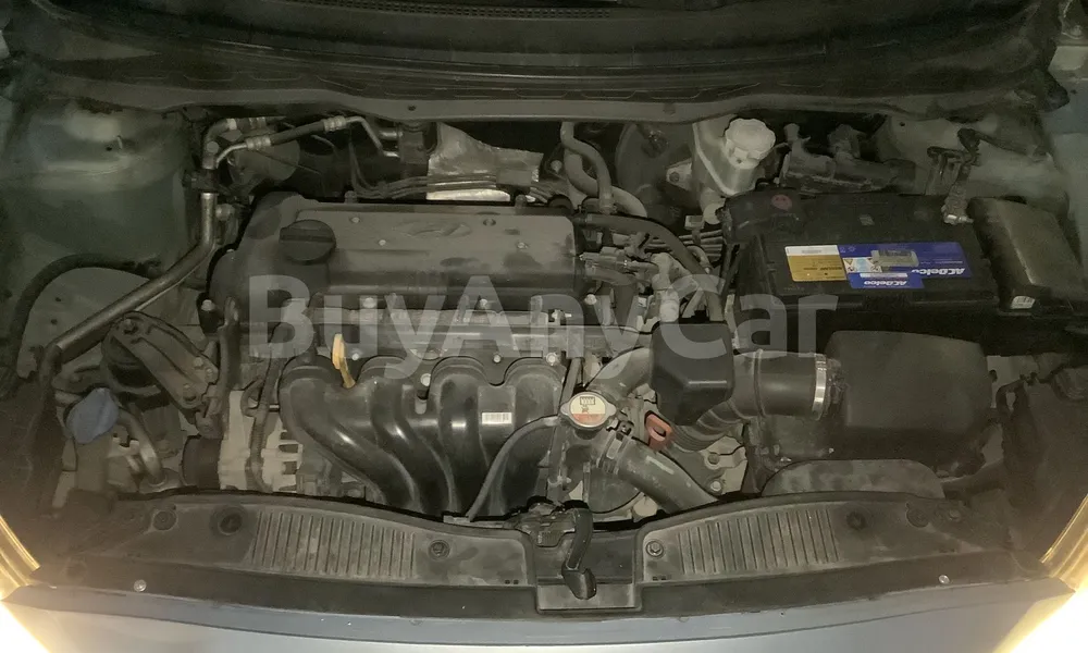 Vehicle photo 5