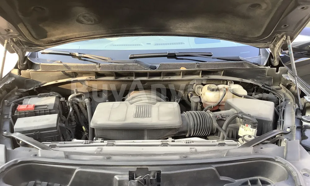 Vehicle photo 6