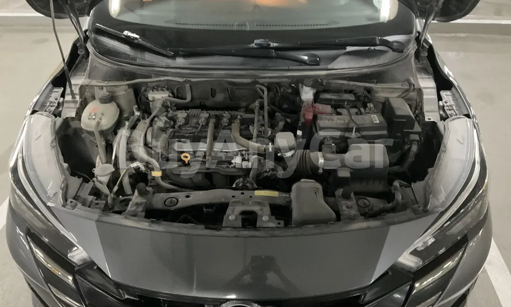 Vehicle photo 6
