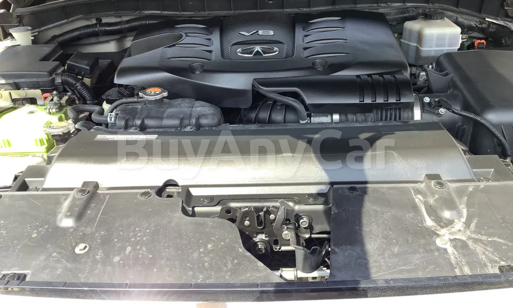 Vehicle photo 5