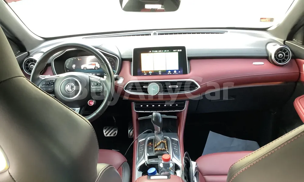 Vehicle photo 8