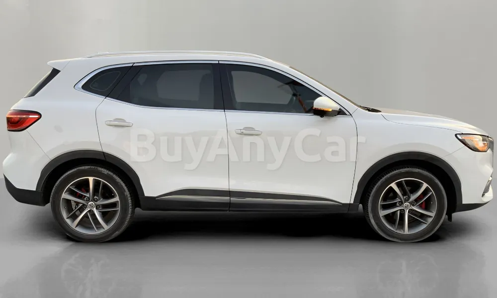 Vehicle photo 3