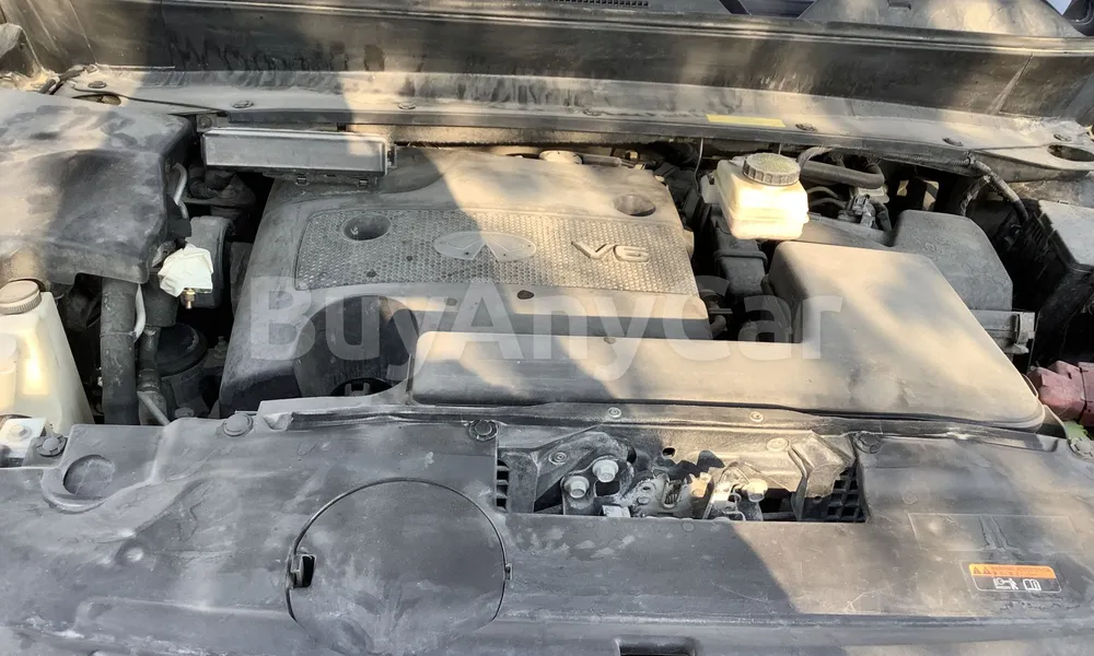 Vehicle photo 7