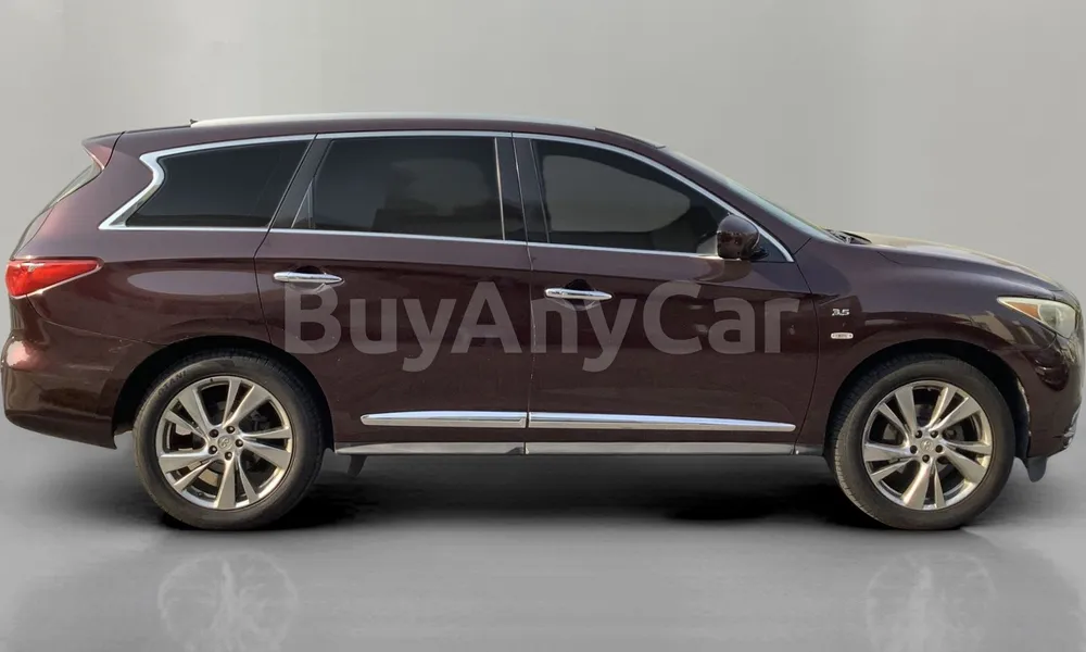 Vehicle photo 3