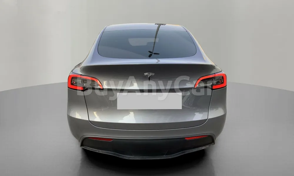 Vehicle photo 2