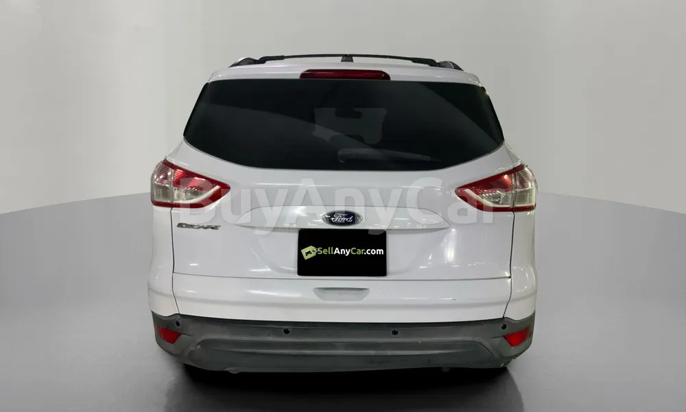 Vehicle photo 2