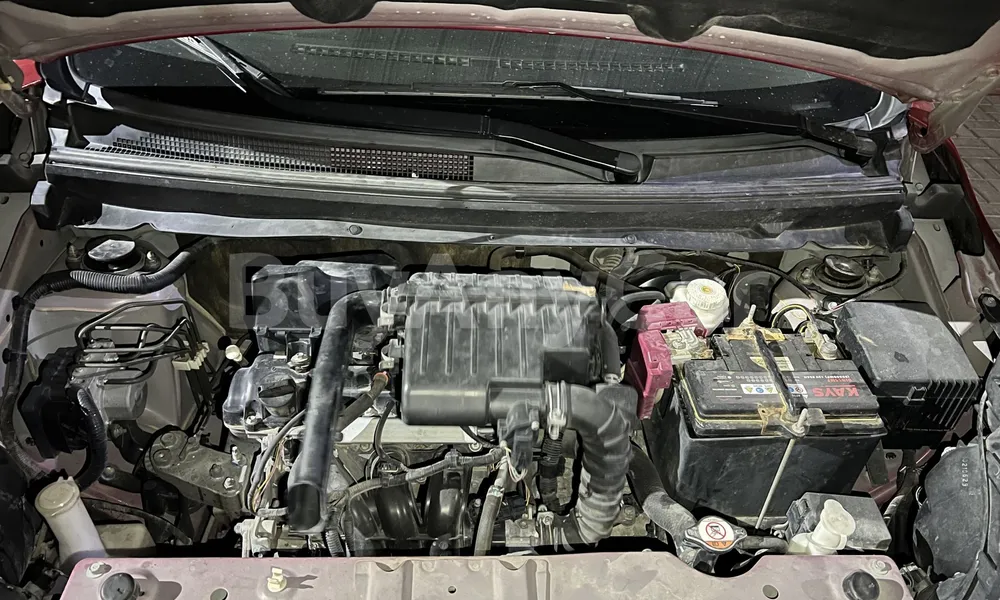 Vehicle photo 7