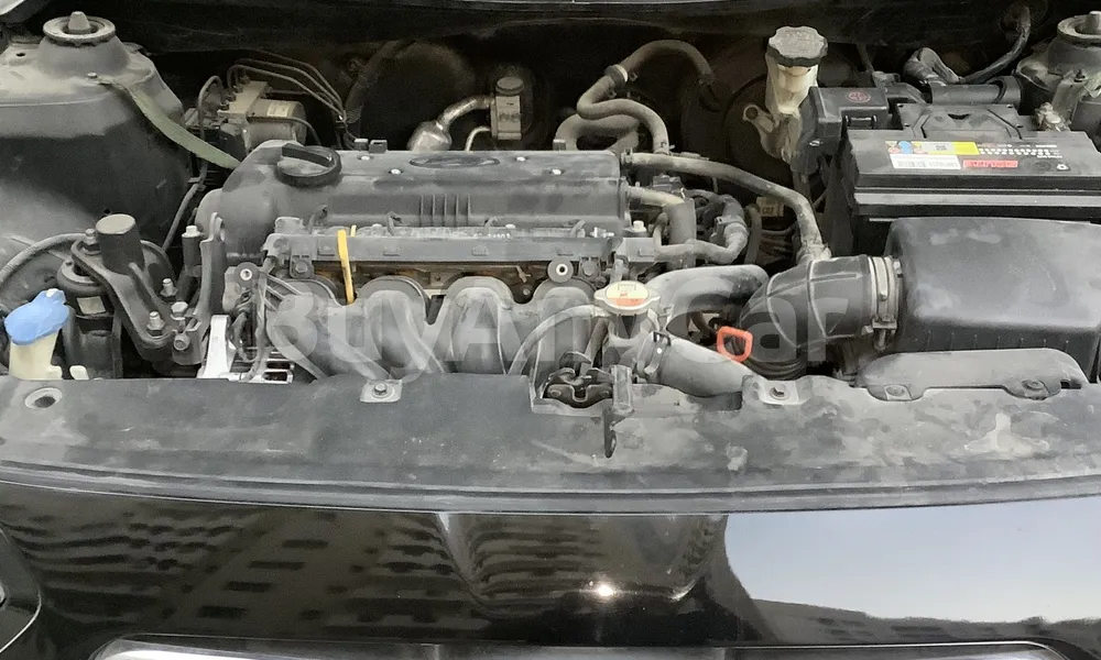 Vehicle photo 5