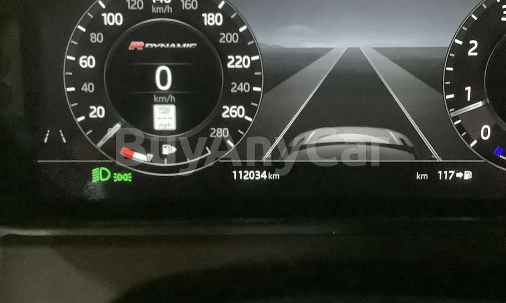 Vehicle photo 6