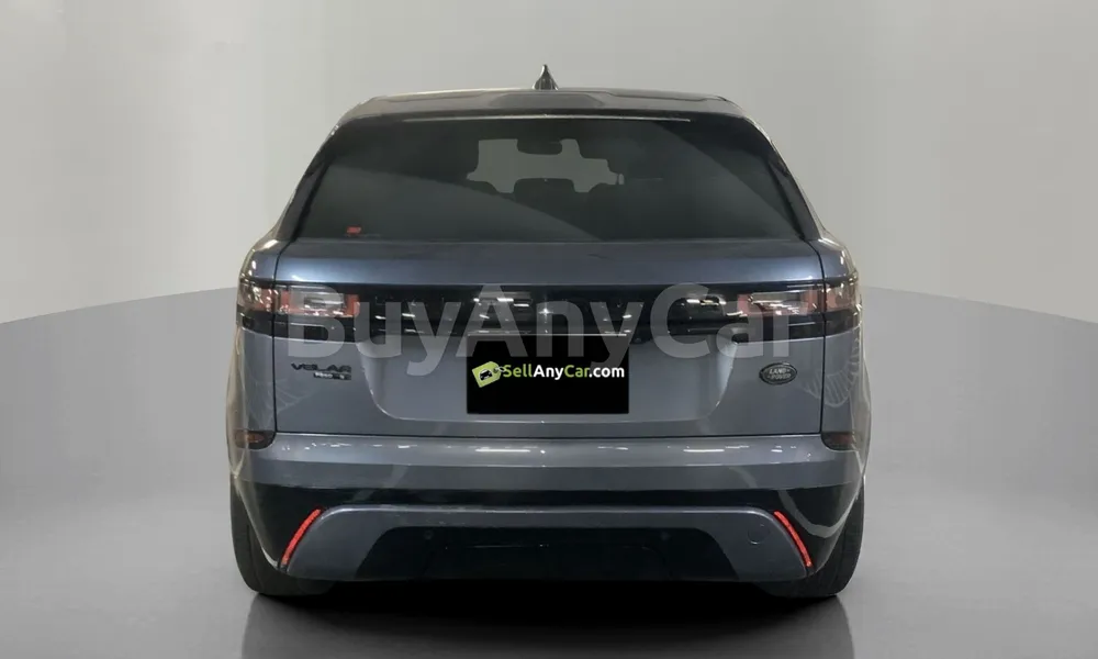 Vehicle photo 2