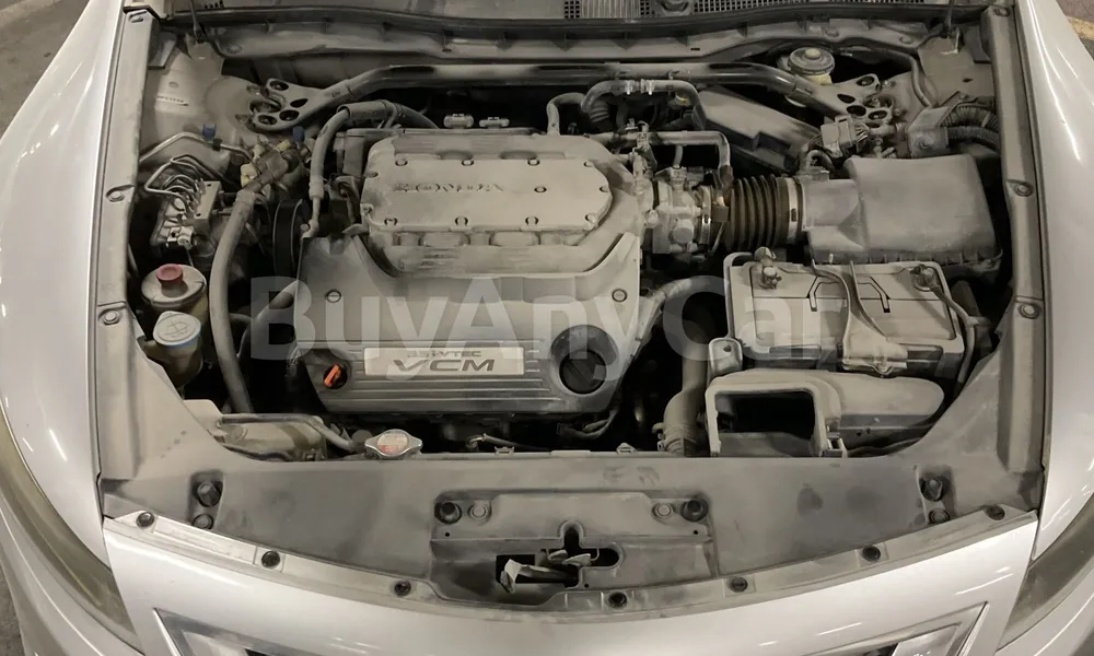 Vehicle photo 7
