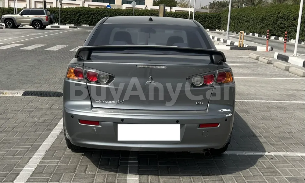 Vehicle photo 2