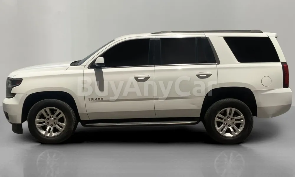 Vehicle photo 4