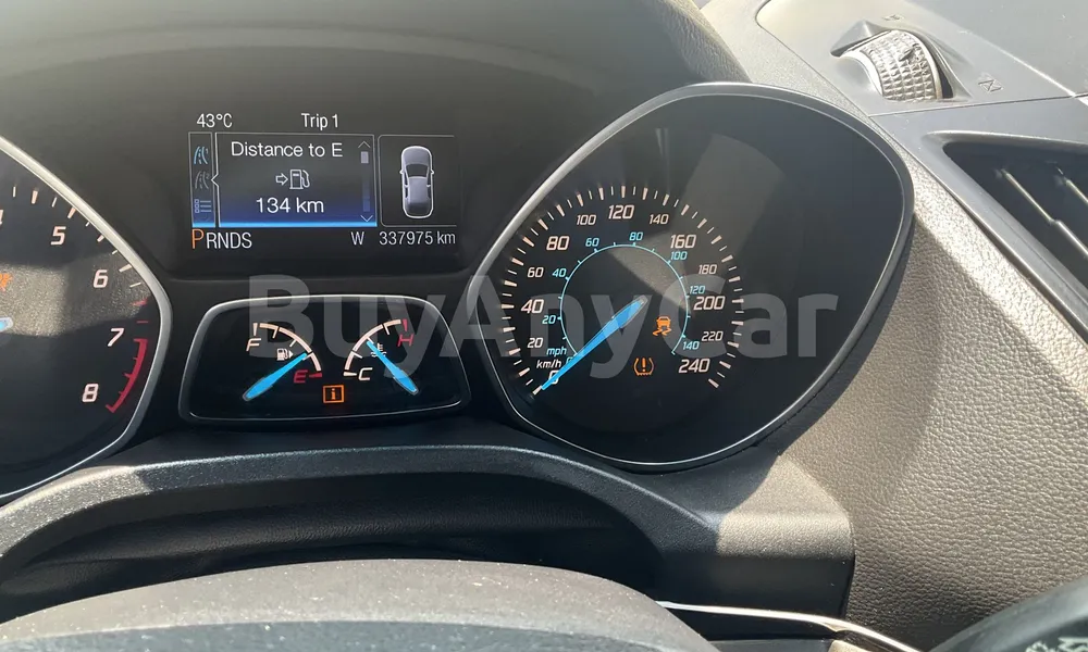 Vehicle photo 7