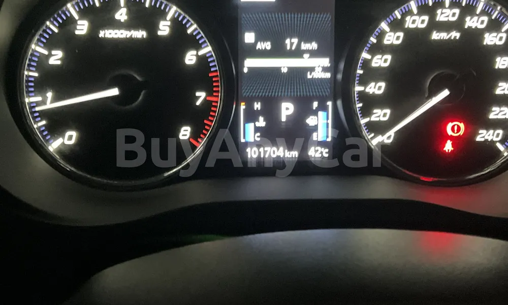 Vehicle photo 8