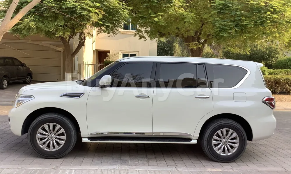 Vehicle photo 4
