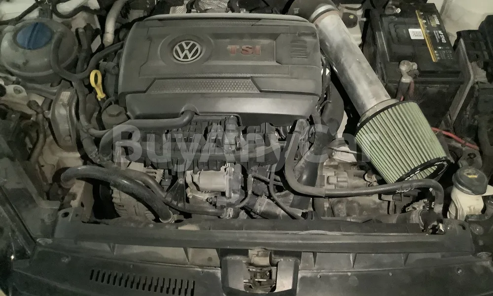 Vehicle photo 6