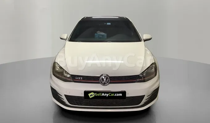 carsDetail