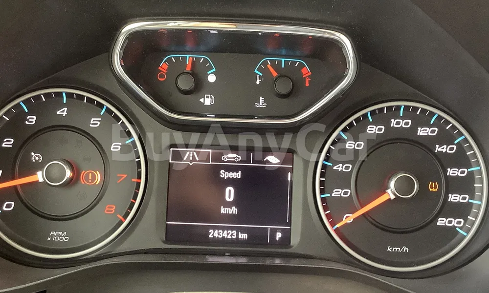 Vehicle photo 8
