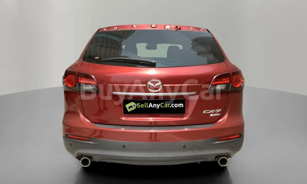 Vehicle photo 2