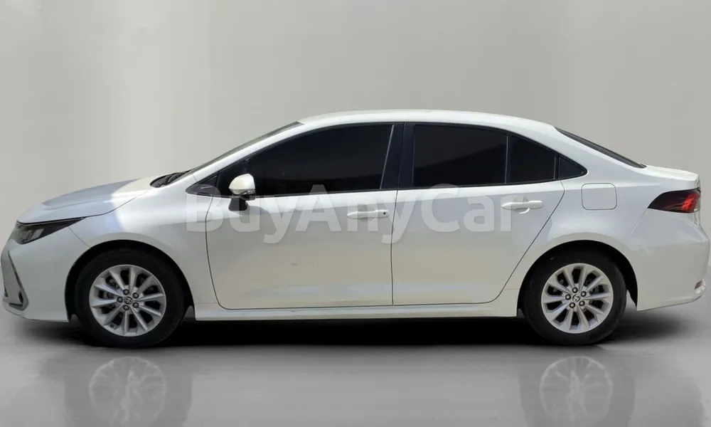 Vehicle photo 4