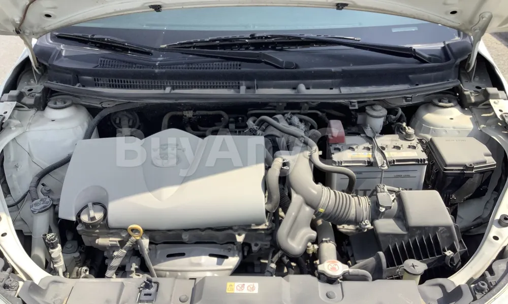 Vehicle photo 6