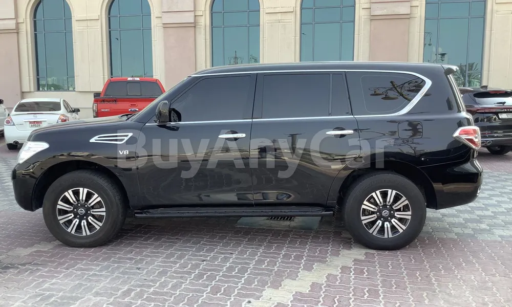 Vehicle photo 4