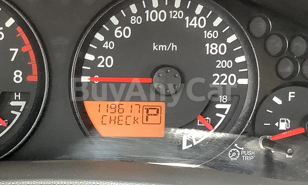 Vehicle photo 6