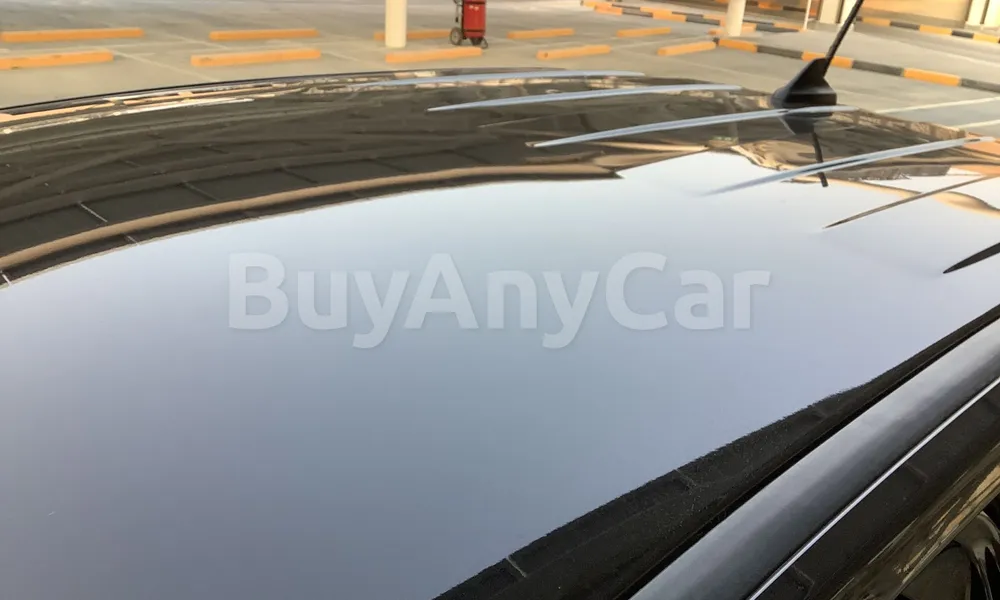 Vehicle photo 5