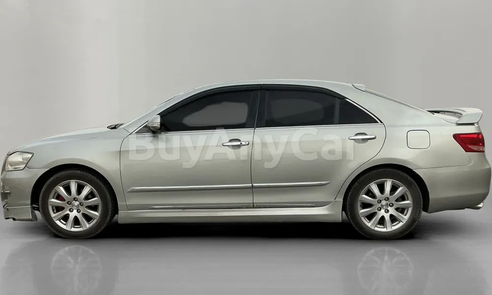 Vehicle photo 4