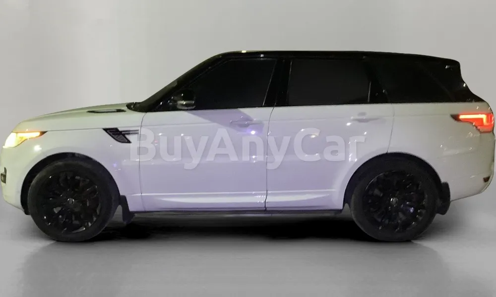 Vehicle photo 4