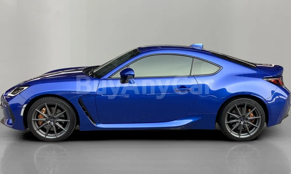 Vehicle photo 4
