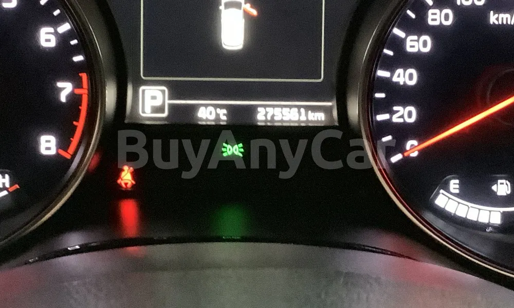 Vehicle photo 7