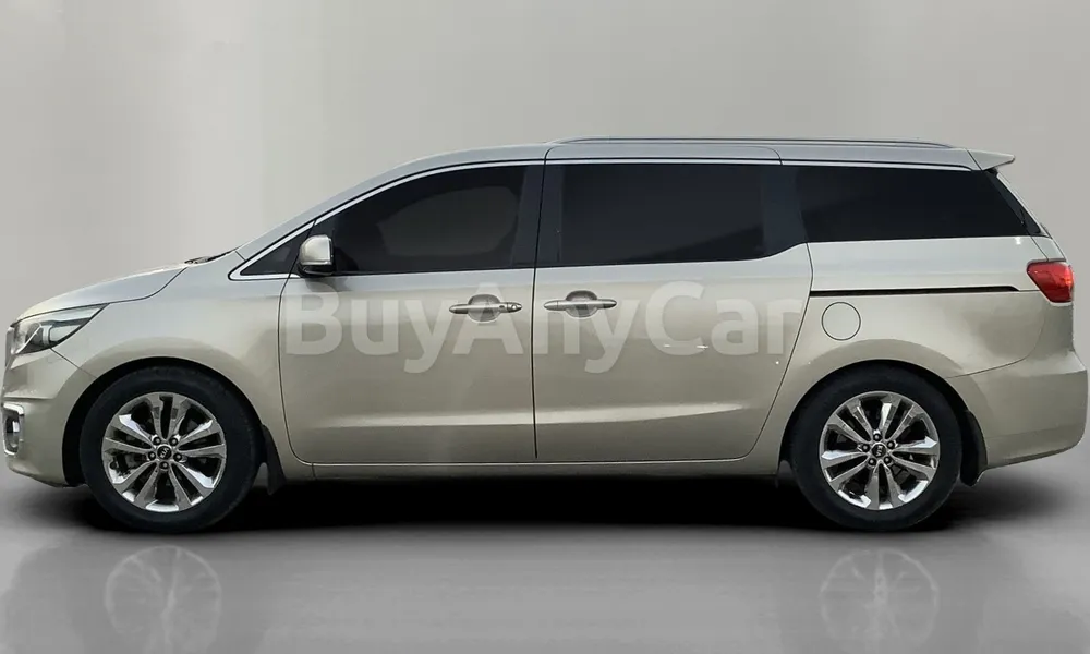 Vehicle photo 4